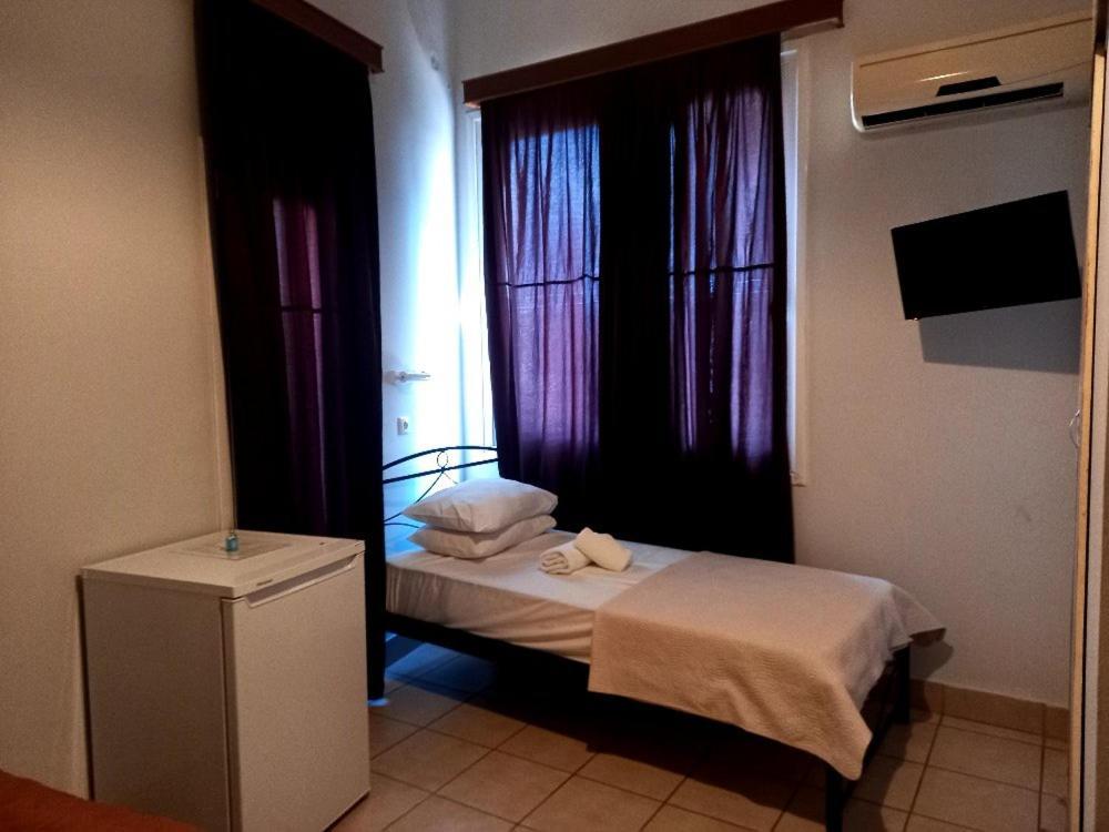 Hotel Korydallos Piraeus Ngoại thất bức ảnh